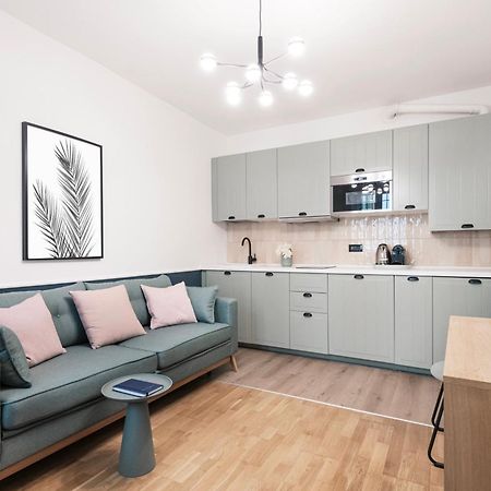 Stylish And New Apt In Buenos Aires Милано Екстериор снимка