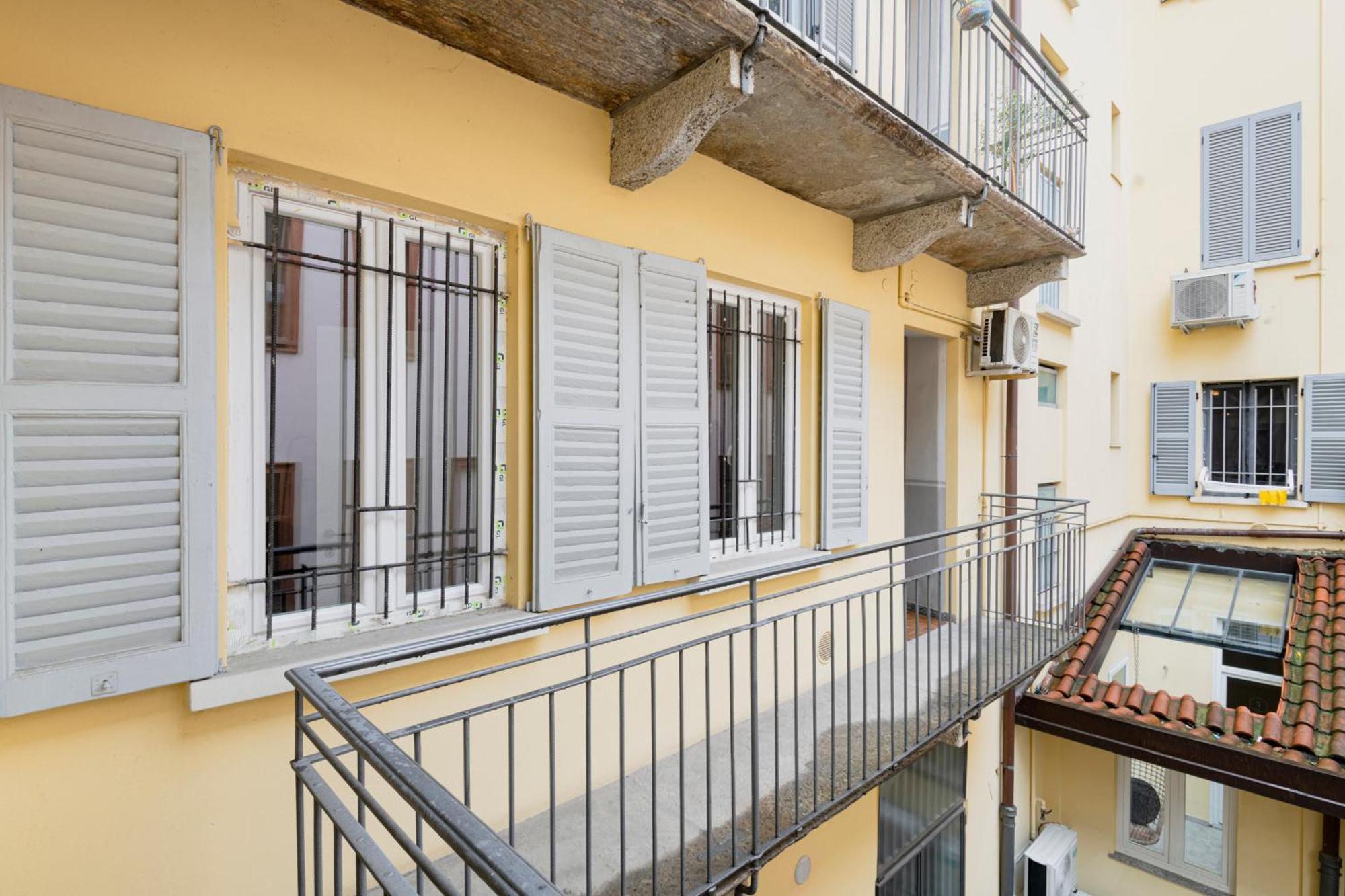 Stylish And New Apt In Buenos Aires Милано Екстериор снимка